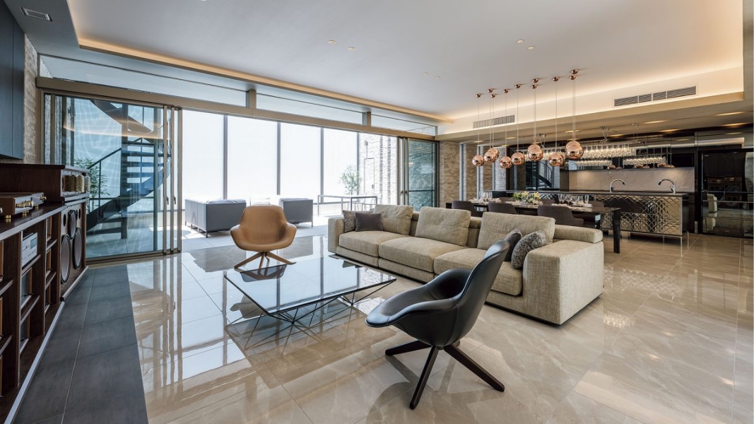 CASA LX ONE